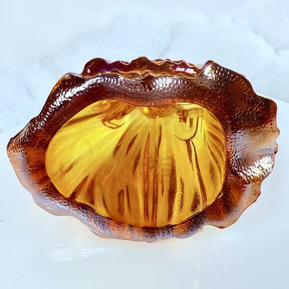 Vintage Wheaton Carnival Glass Ladies Figurines Southern Belle Girls Set Of 3 - Picture 14 of 16